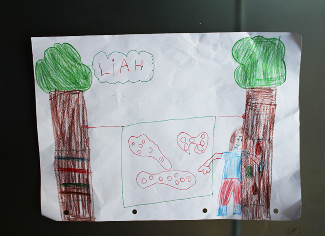 Liah, Bild zu: Kirsten K&ouml;tter: 'Ich rette die Welt mit Salat, Leonce', Installation, 16. Skulpturenpark M&ouml;rfelden 2013